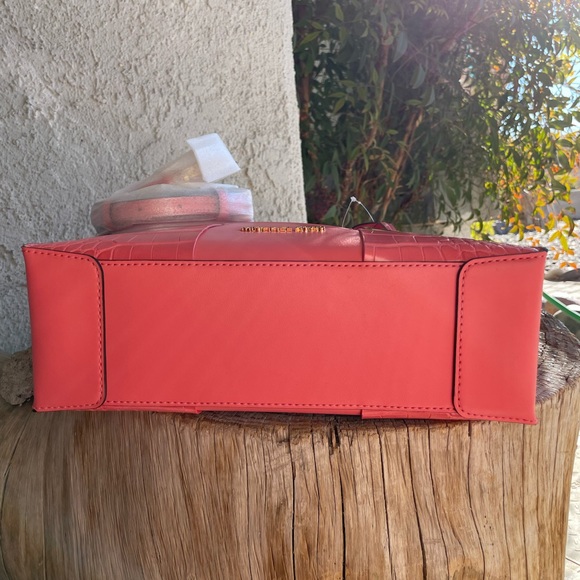 Brand New Mercer Michael Kors Grapefruit Purse - Picture 2 of 6